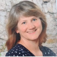 Erna Wilhelm.