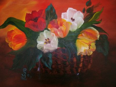 ein Korb voll Tulpen